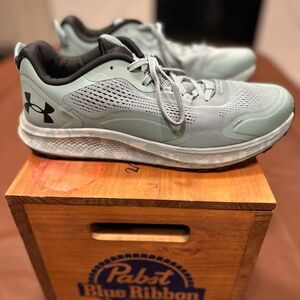 Under Armour Light Green Athletic Shoes